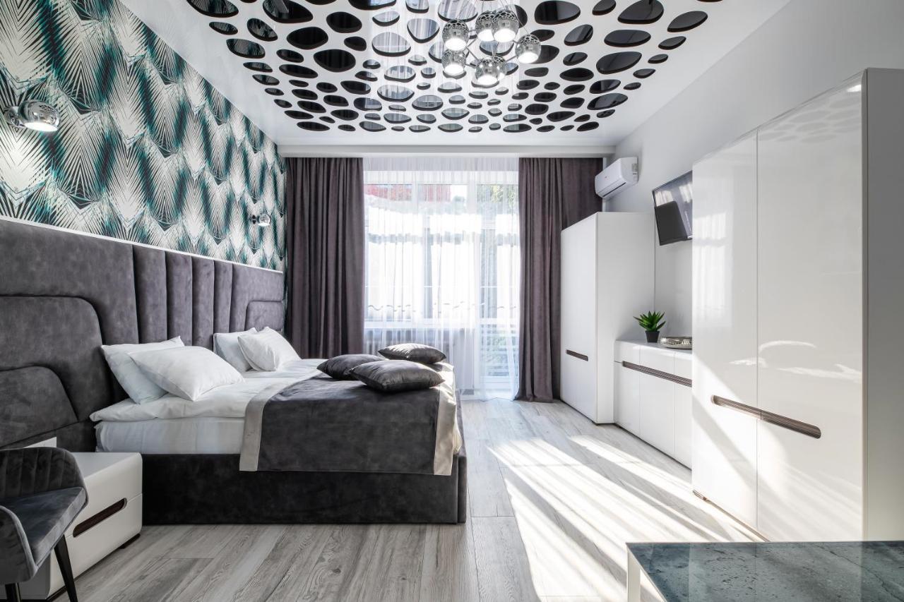 לבוב Levia Apartment-With 2 Bedrooms In The Old Town מראה חיצוני תמונה